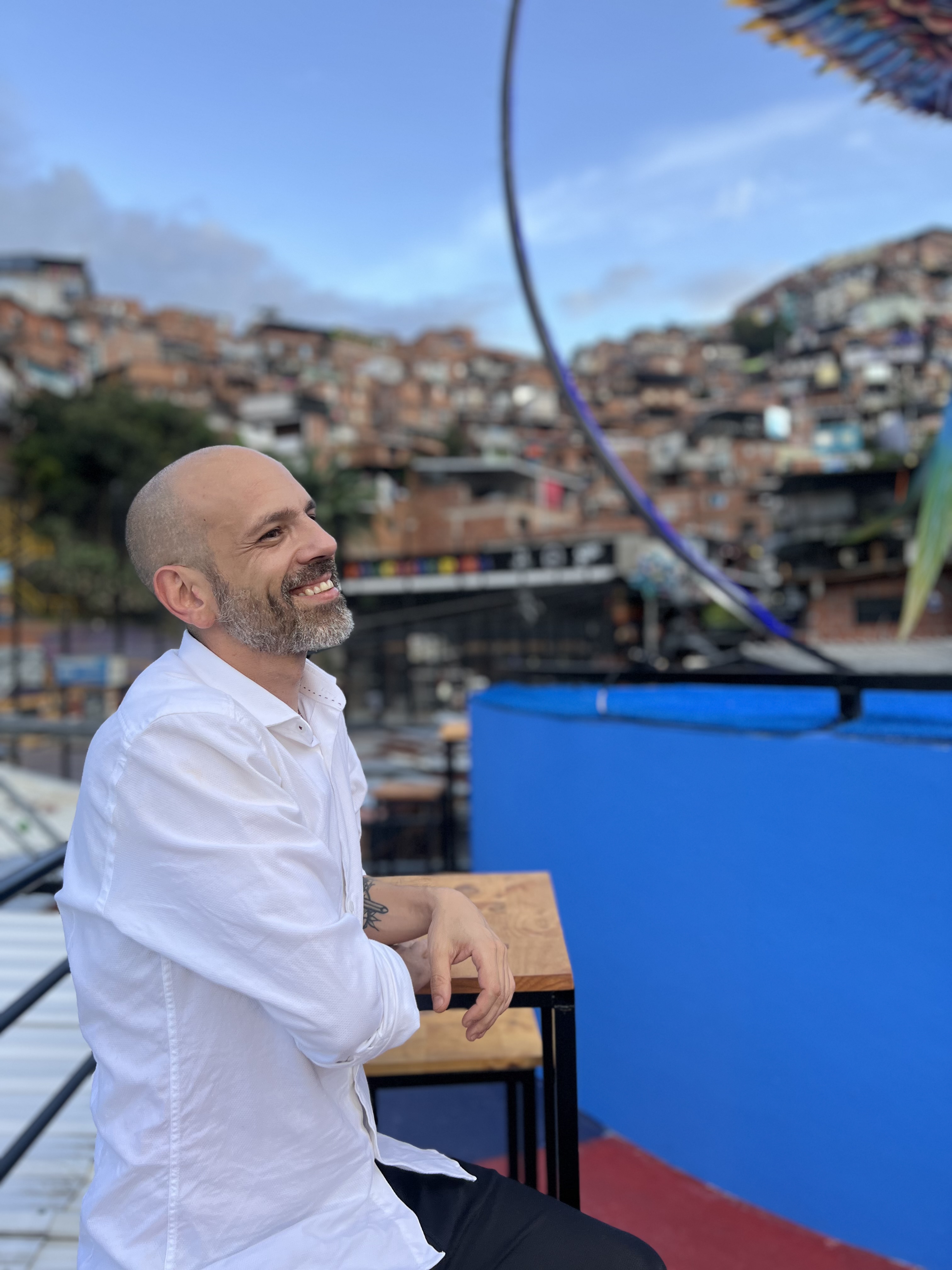 Juan Alejandro Gaviria en la Comuna 1 de Medellín